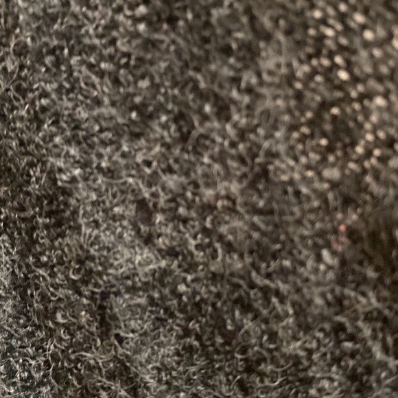 Faux fur trim sweater - Picture 4 of 5